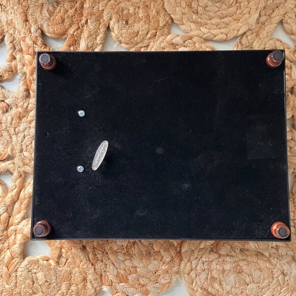 Vintage Wooden Music Box with Original Decoupage Art Insert, Photo Frame Box - Picture 7 of 10